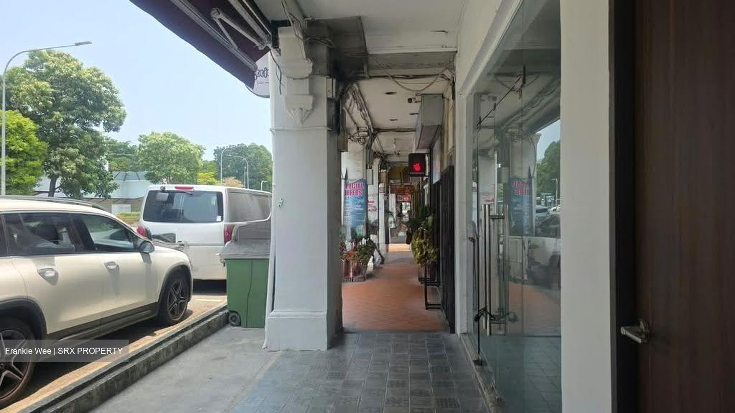 Geylang Road (D14), Retail #612412761